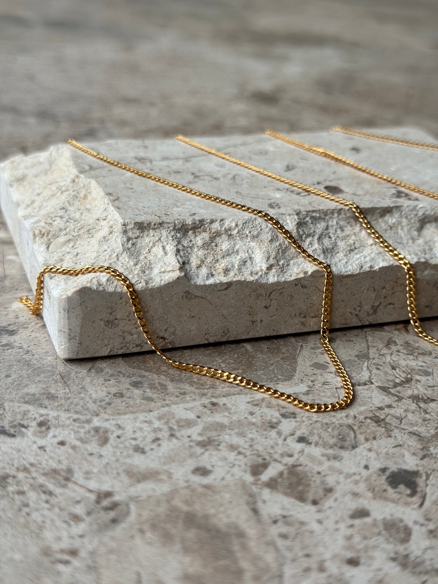 2.0mm Cuban Link in 14K Gold Filled Loose Chain